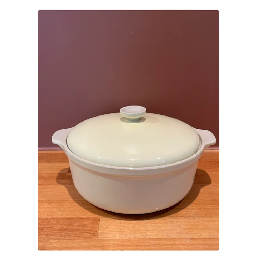 25Cm Generous Capacity Ceramic Casserole Dish