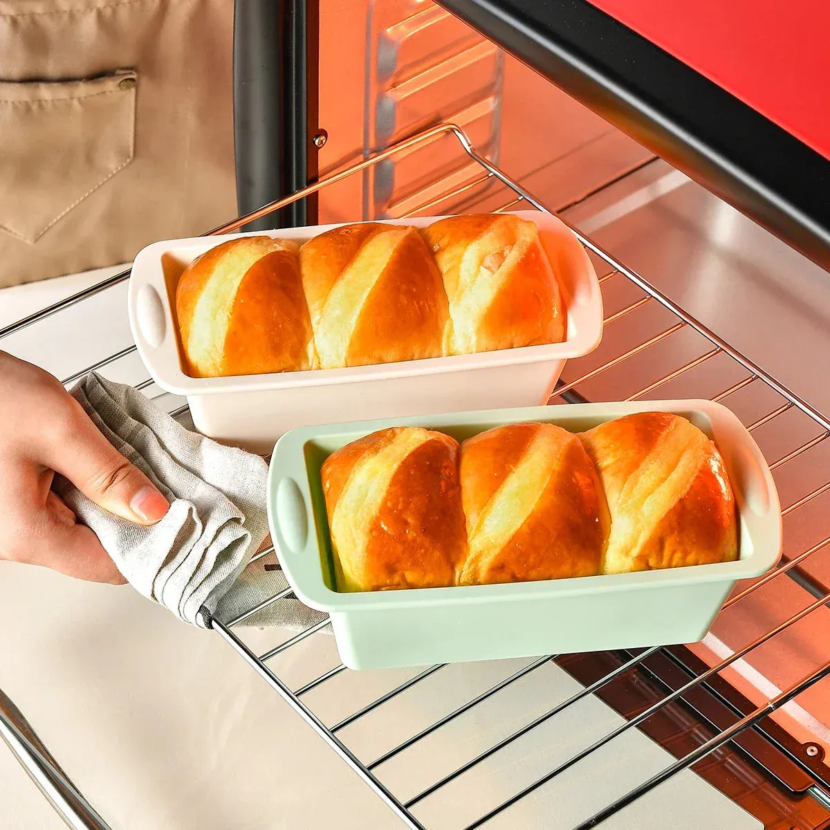 4 Piece Silicone Easter Bread Mold Set For Diy Baking