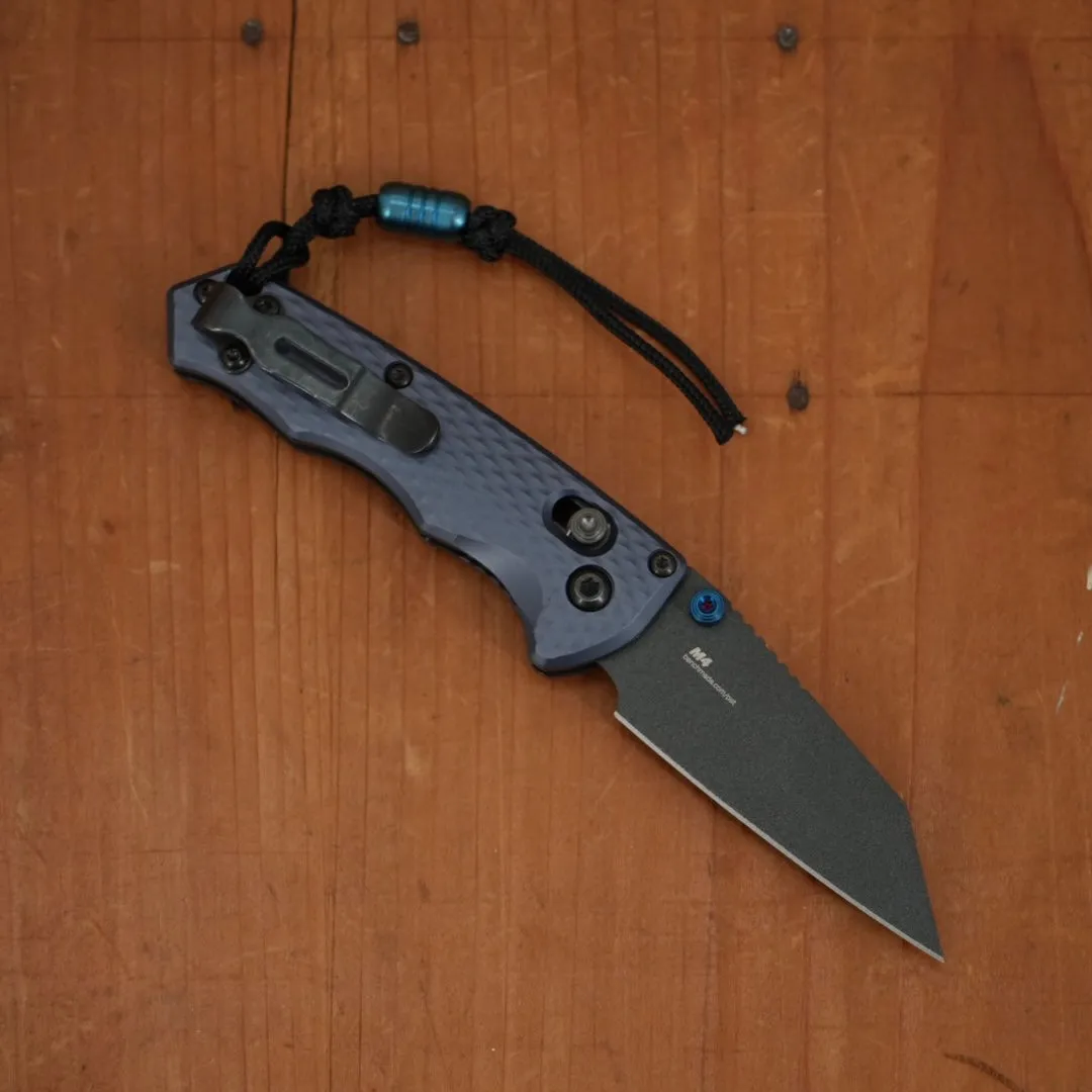Benchmade 290BK Full Immunity Wharncliffe CPM-M4 AXIS Lock Crater Blue Handle