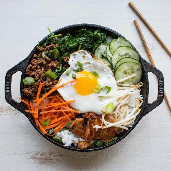 Lodge 6.25 Inch Mini Cast Iron Wok