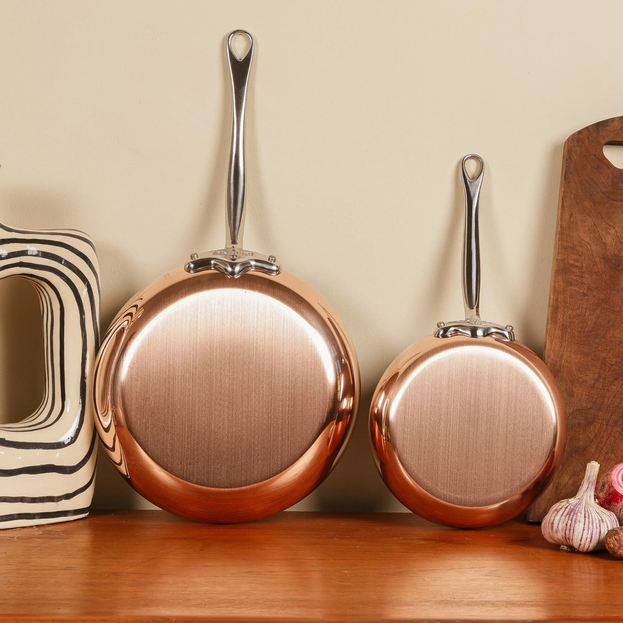 Mauviel M'Heritage 150 S Copper Sauce Pan With Curved Lid And Cast Stainless Steel Handle, 3.4-Qt