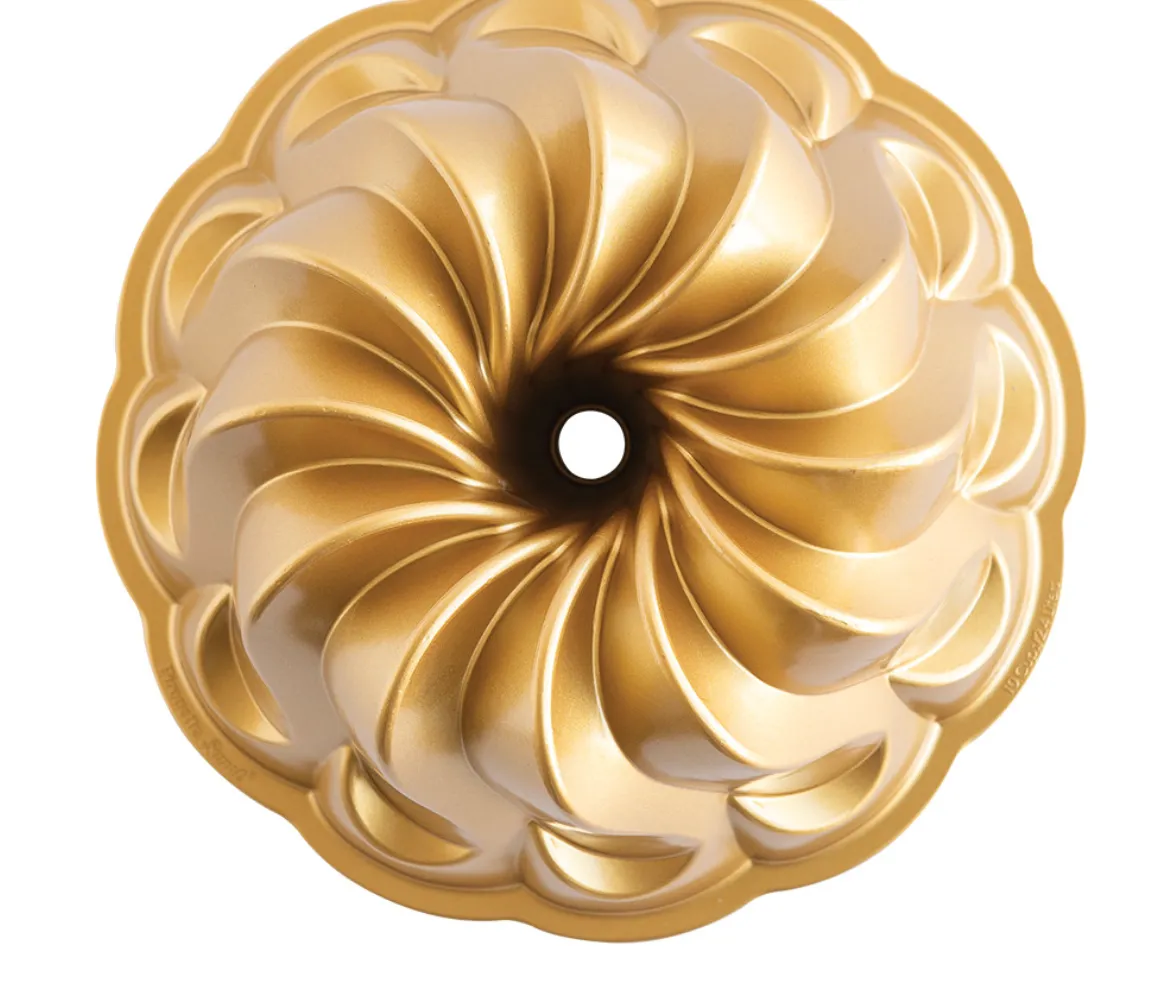 Nordicware Pirouette Bundt® Pan